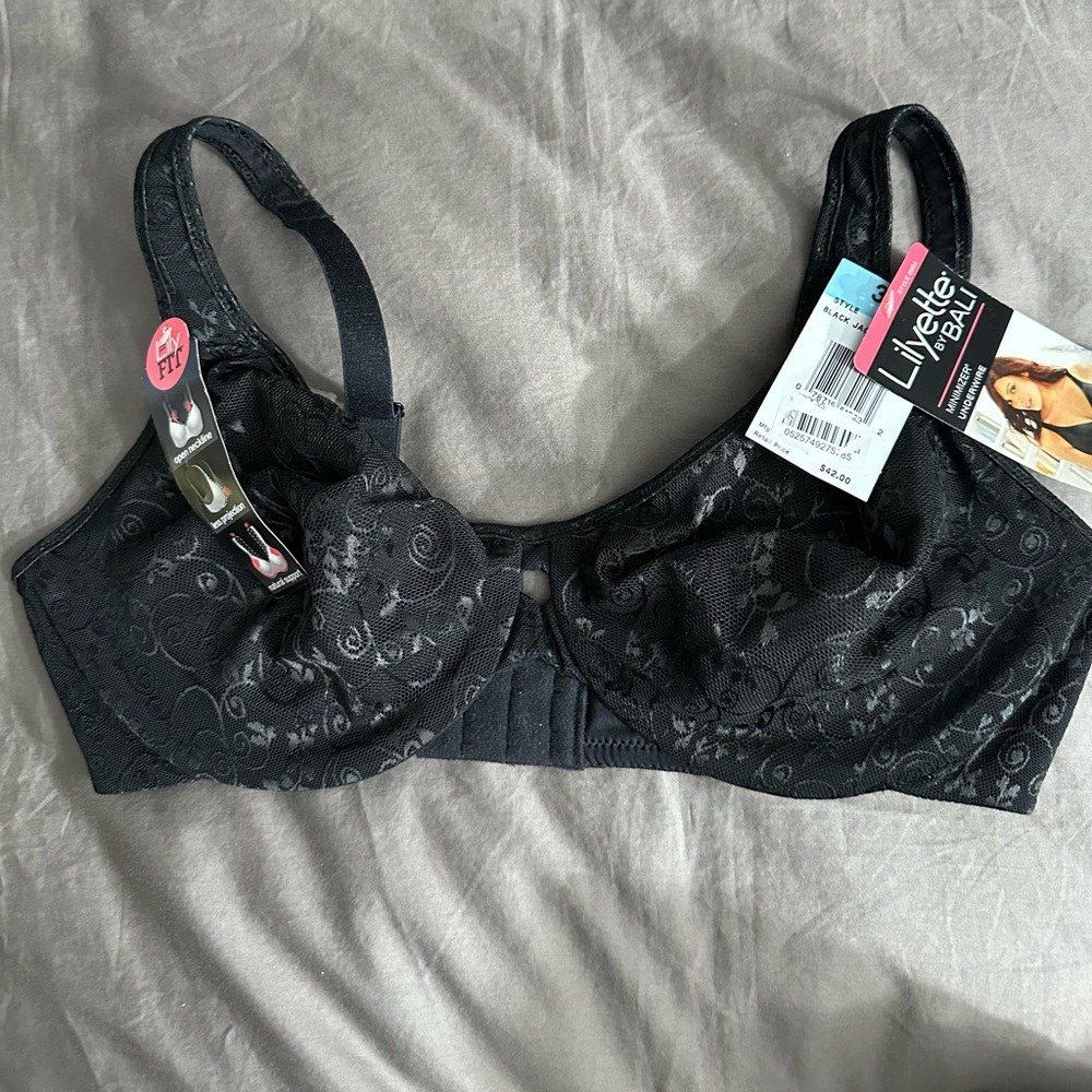 Lilyette Bali Minimizer Underwire Bra Black Lace 36C NEW NWT